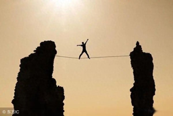 珺牛策略 炒股能发财的只有一种人: 三分钟改变你的思维, 这才是大道至简!